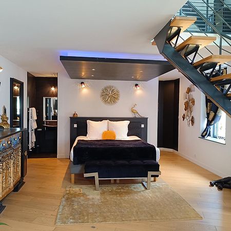 Les Suites De Bougainville Concarneau Luaran gambar