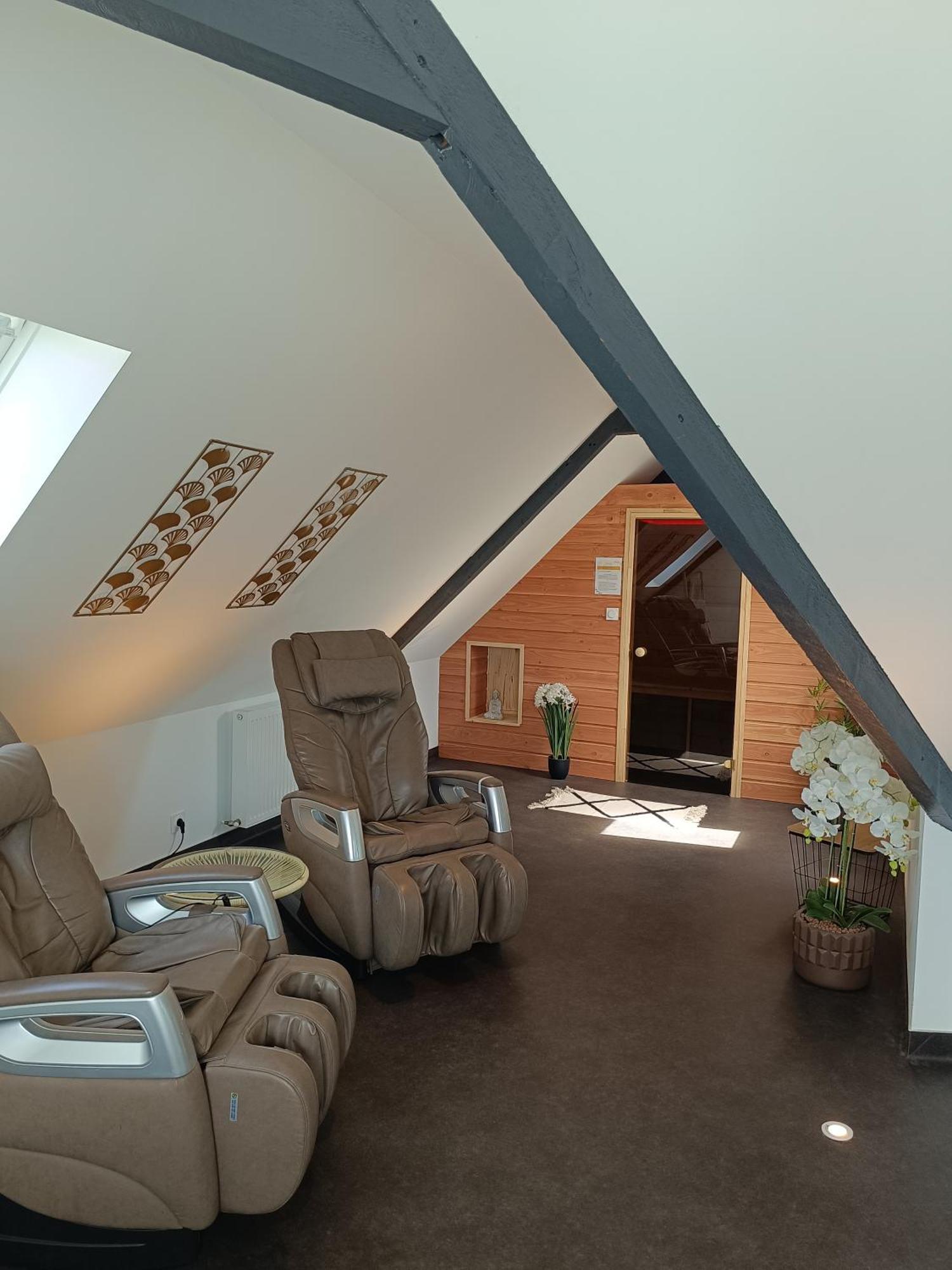 Les Suites De Bougainville Concarneau Luaran gambar
